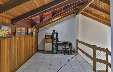 Imagem 2: Casa em Hípica Casa com 3 dormitórios