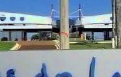 Imagem: A casa em condomínio possui 4 Dormitórios, 5 Banheiros, 5