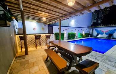 Imagem 8: Temporada em Ponta Negra. Acomodam 30 pessoas, 3 Vagas na garageme5 Dormitórios