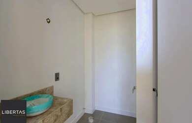 Imagem 9: Casa em condomínio com conforto e exclusividade no bairro Tristeza