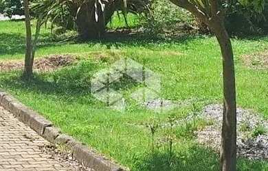 Imagem 4: Terreno com 369 m2 em área arborizada na serra gaúcha