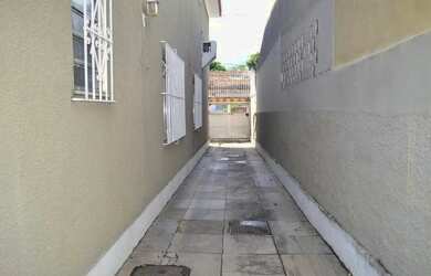 Imagem 13: Casa com 3 dormitórios à venda, 360 m² por R$ 750.000 - Campinho -...