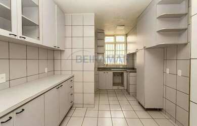 Imagem 8: Apartamento com 2 Quartos e Armários, Nascente, com Vista Livre na QI...