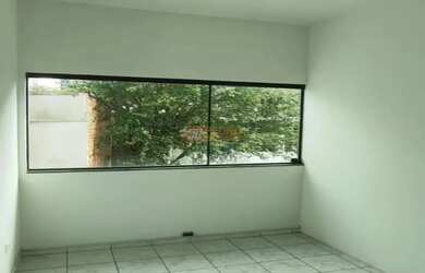 Imagem: O depósito possui 18m² de Área e está localizado em Vila