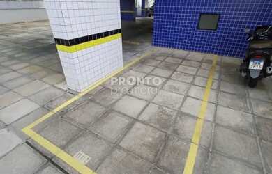 Imagem 2: Imóvel para venda possui 66 metros quadrados com 3 quartos em Pina -...