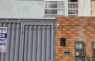 Imagem: A casa possui 2 Dormitórios e Imóvel novo e está localizado