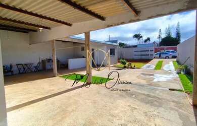 Imagem: A casa em condomínio possui 2 Dormitórios, 3 Banheiros, 4