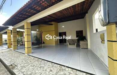 Imagem: A casa em condomínio possui 3 Dormitórios, 2 Banheiros, 2