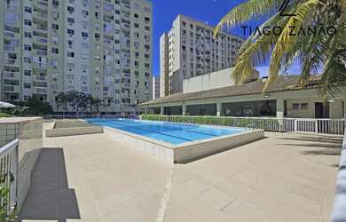 Imagem: O apartamento possui 2 Dormitórios, 2 Banheiros, 1 Vaga na