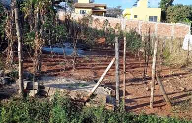 Imagem: O terreno possui 360m² de Área e Imóvel novo e está localizado