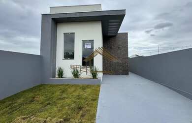 Imagem: Linda casa à venda em Porangaba SP, contendo 2 dormitórios