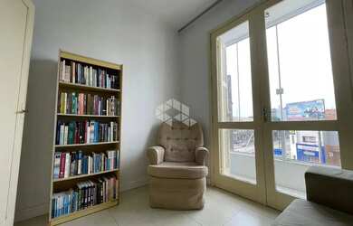 Imagem: O apartamento possui 3 Dormitórios, 2 Banheiros e 69m² de