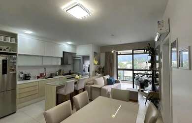 Imagem: O apartamento possui 2 Dormitórios, 2 Banheiros, 1 Vaga na