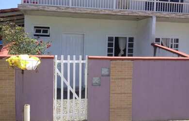 Imagem: A kitnet possui 1 Dormitório e está localizado em Navegantes