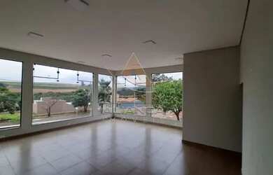 Imagem: O depósito para alugar possui e está localizado em Bonfim