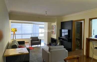 Imagem: O apartamento possui 2 Dormitórios, 1 Banheiro, 2 Vagas na