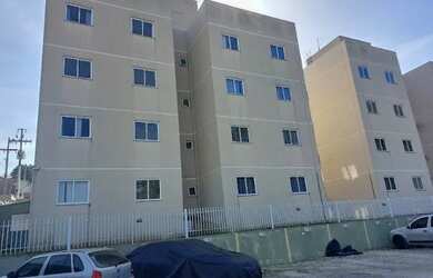 Imagem: O apartamento possui 3 Dormitórios, 1 Banheiro, 1 Vaga na garagem