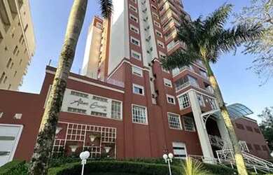 Imagem: O apartamento possui 3 Dormitórios, 2 Banheiros, 2 Vagas na