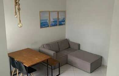 Imagem: A casa possui 2 Dormitórios, 2 Banheiros, 1 Vaga na garagem