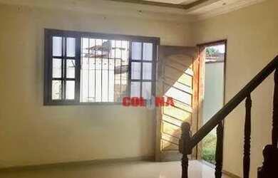 Imagem: A casa possui 2 Dormitórios, 2 Banheiros, 1 Vaga na garagem