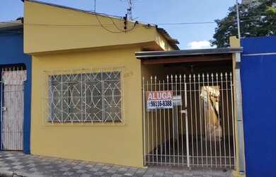 Imagem: A casa possui 2 Dormitórios, 2 Banheiros, 60m² de Área e