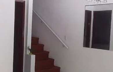 Imagem: A casa possui 4 Dormitórios, 3 Banheiros, 2 Vagas na garagem