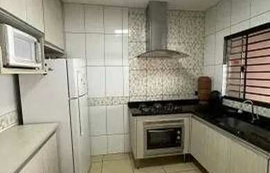 Imagem 2: Linda Casa Vaz Lobo. Varanda, 85m² de Área, 2 Vagas na garageme2 Dormitórios