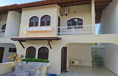 Imagem: A casa possui 5 Dormitórios, 5 Banheiros, 2 Vagas na garagem