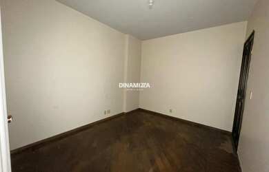 Imagem 13: Apartamento com 3 quartos, suíte com closet e banheira em condomínio...