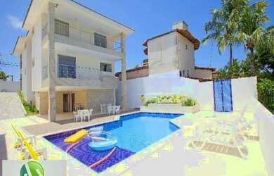 Imagem: A casa em condomínio possui 5 Dormitórios, 4 Banheiros, 5