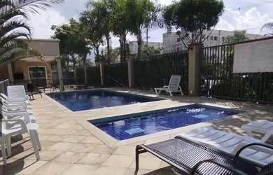 Imagem: O apartamento possui 2 Dormitórios, 1 Banheiro, 1 Vaga na garagem