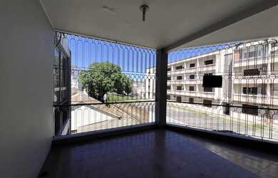 Imagem 9: Cobertura à venda, 3 dormitórios, com 2 sacadas e vaga de garagem no centro