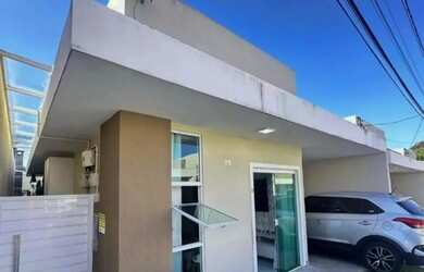 Imagem: A casa em condomínio possui 3 Dormitórios, 3 Banheiros, 1