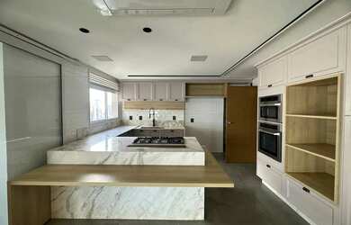 Imagem: O apartamento possui 3 Dormitórios, 4 Banheiros, 4 Vagas na