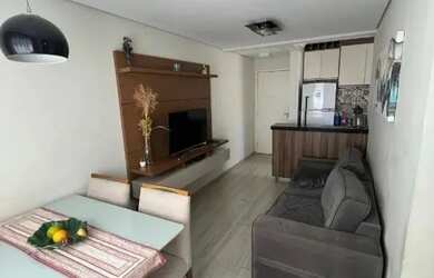 Imagem: O apartamento possui 2 Dormitórios, 1 Banheiro, 1 Vaga na garagem