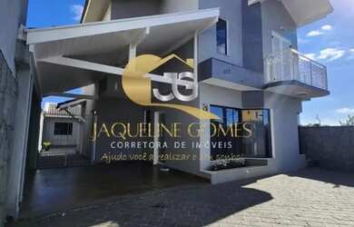 Imagem: A casa para alugar possui 3 Dormitórios, 4 Banheiros, 4 Vagas