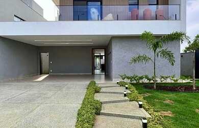 Imagem: A casa em condomínio possui 4 Dormitórios, 5 Banheiros, 4