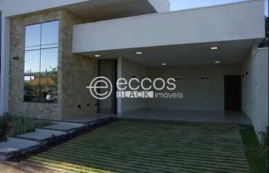 Imagem: A casa em condomínio à venda possui 3 Dormitórios, 5 Banheiros