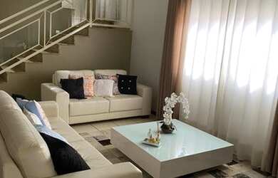 Imagem: Sobrado Jd. Mosteiro - Vendo ou troco Oportunidade