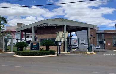 Imagem: O terreno possui 300m² de Área e está localizado em Bela