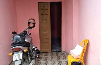 Imagem: A casa possui 2 Dormitórios, 2 Banheiros, 60m² de Área e