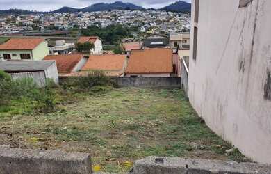 Imagem: O terreno possui 300m² de Área e está localizado em Jardim