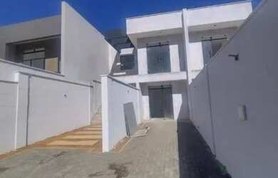 Imagem: A casa possui 2 Dormitórios, 2 Banheiros, 1 Vaga na garagem