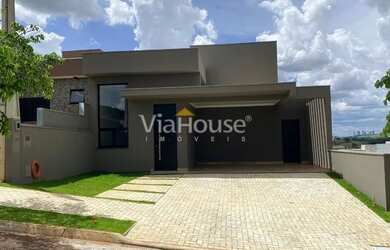 Imagem: A casa em condomínio à venda possui 3 Dormitórios, 5 Banheiros