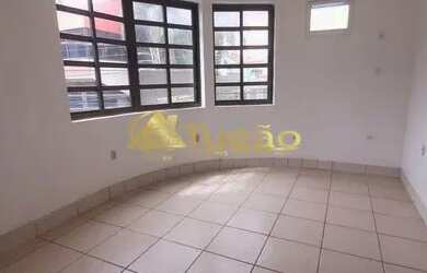 Imagem: O depósito possui 20m² de Área e está localizado em Centro