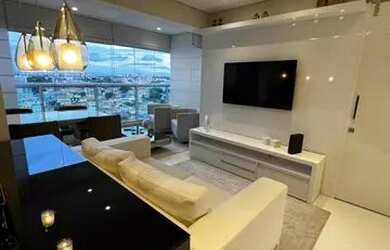 Imagem: O apartamento possui 1 Dormitório, 2 Banheiros, 1 Vaga na garagem