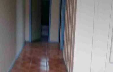 Imagem: A casa em condomínio possui 1 Dormitório, 1 Banheiro e está