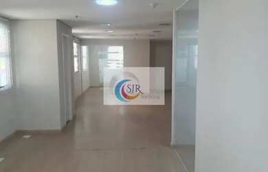 Imagem: O depósito possui 5 Vagas na garagem, 223m² de Área e Imóvel