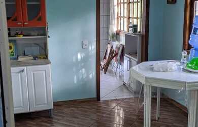 Imagem 4: Casa a venda. 4 Banheirose5 Dormitórios