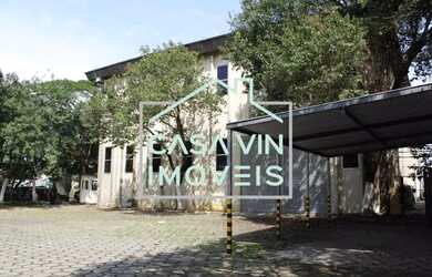 Imagem: O depósito possui 5 Vagas na garagem, 2.194m² de Área e